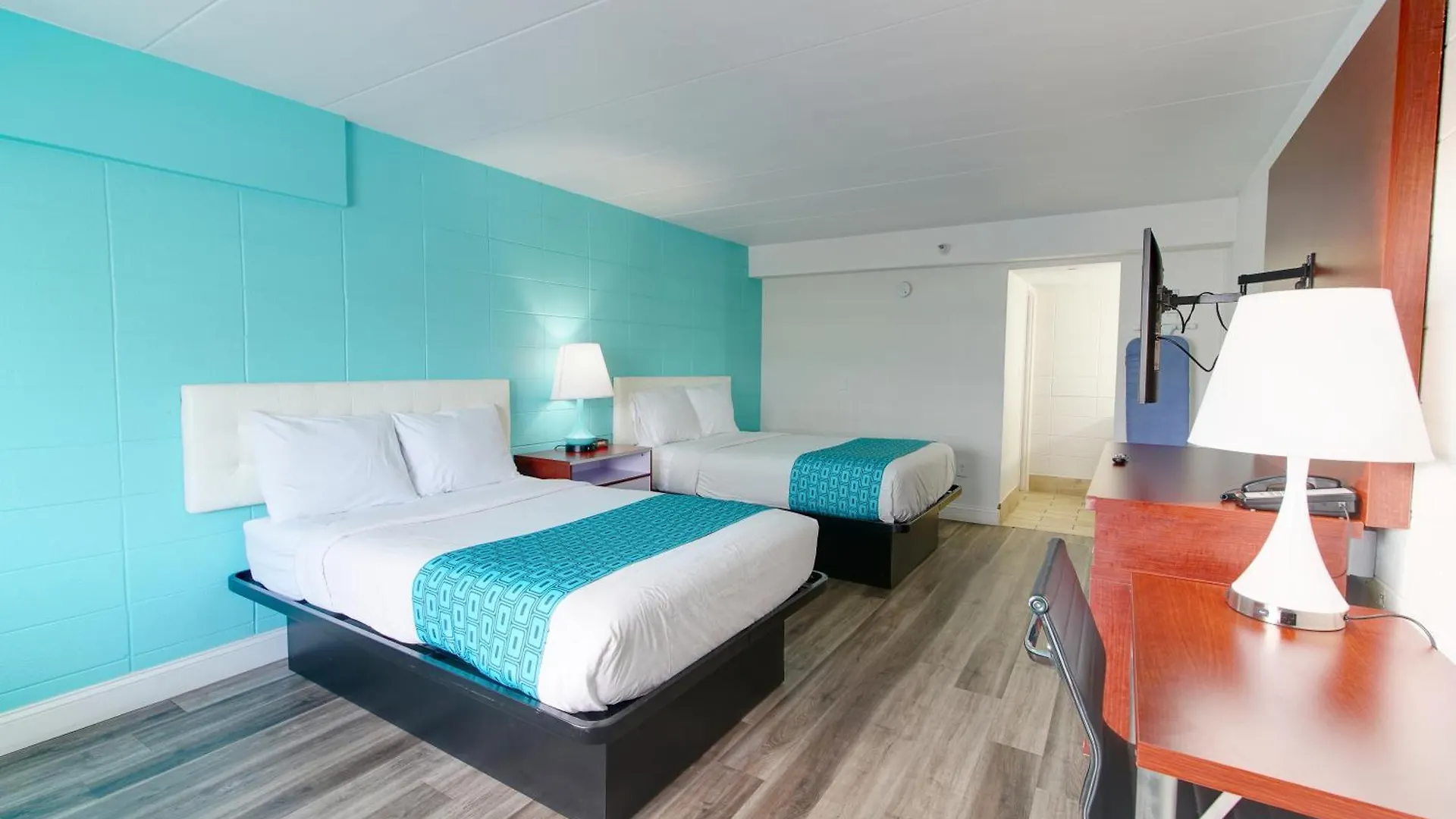 Howard Johnson By Wyndham Virginia Beach At The Beach 2*,  ABD